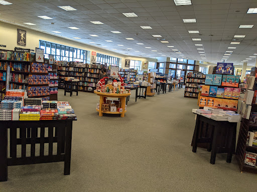 Book Store «Barnes & Noble», reviews and photos, 2960 Center Valley Pkwy, Center Valley, PA 18034, USA