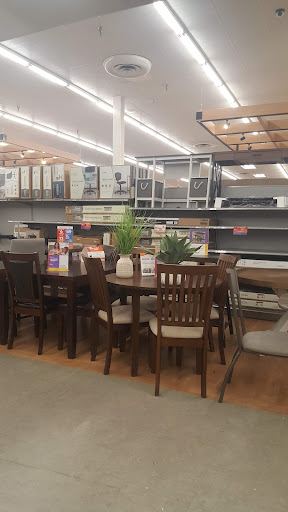 Discount Store «Big Lots», reviews and photos, 2882 Tamiami Trail E, Naples, FL 34112, USA