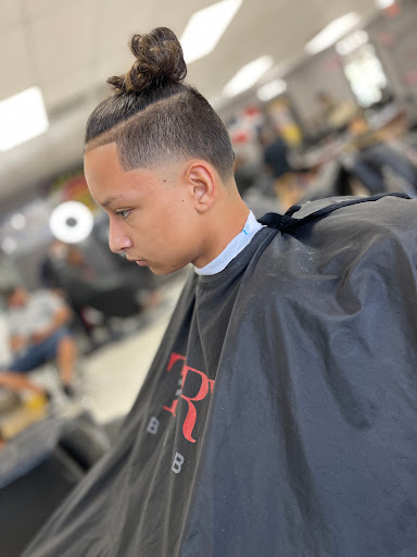 Barber Shop «Chacabana Barber Shop», reviews and photos, 5002 Eisenhauer Rd, San Antonio, TX 78218, USA