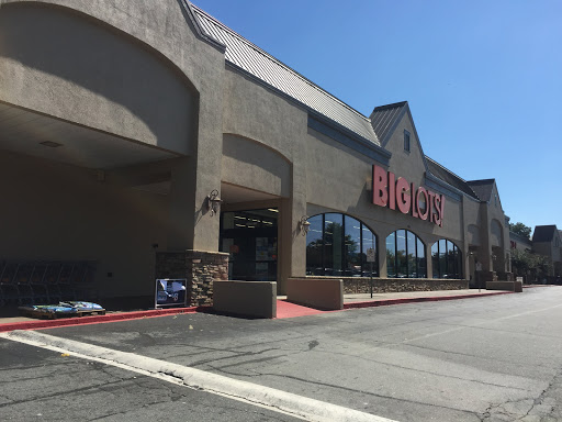 Big Lots, 2932 Canton Rd #210, Marietta, GA 30066, USA, 