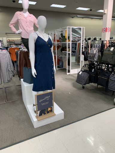 Department Store «Target», reviews and photos, 1111 Brook Forest Ave, Shorewood, IL 60404, USA