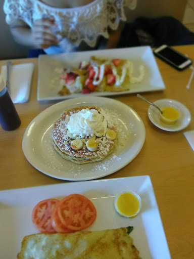 Shopping Mall «Orchard Mall Shopping Center», reviews and photos, 6337 Orchard Lake Rd, West Bloomfield Township, MI 48322, USA