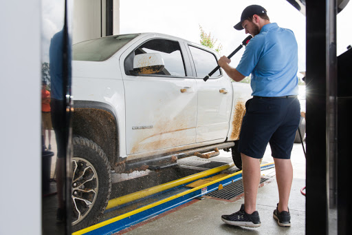 Tidal Wave Auto Spa en Statesboro