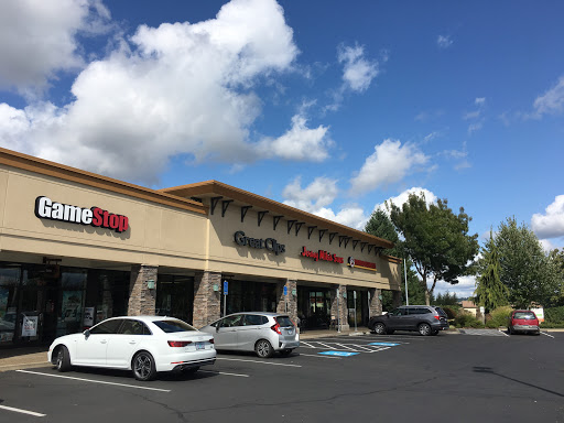 GameStop, 21155 SW Baler Way, Sherwood, OR 97140, USA, 