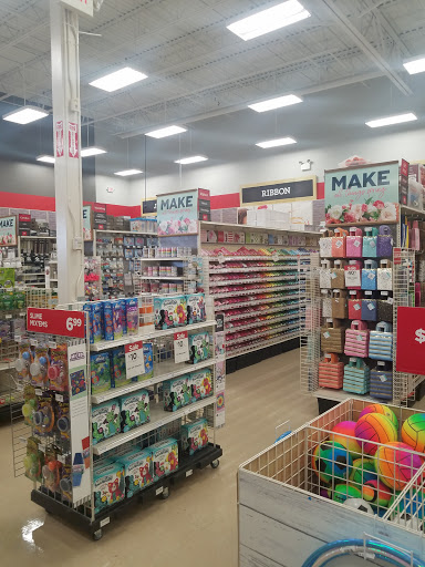 Craft Store «Michaels», reviews and photos, 1020 Veterans Pkwy #800, Clarksville, IN 47129, USA