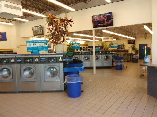 Laundromat «Soaps-N-Suds Laundrymat», reviews and photos, 3600 Holland Road, Virginia Beach, VA 23452, USA