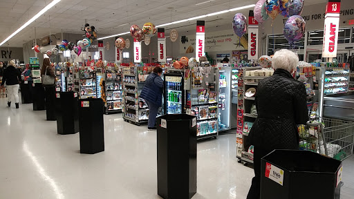 Grocery Store «Giant Food Stores», reviews and photos, 2670 Egypt Rd, Norristown, PA 19403, USA