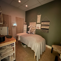 Polished Natural Nail Bar - Photo 8 - Car repair in Newport News, VA, Newport News