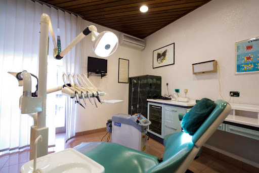 Narcodent DeCO, Dentisti a Catania - Studio Dentistico - Poliambulatorio Specialistico -