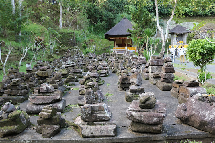 Menjelajahi Keindahan Vihara di Bali: Temukan 3 Tempat yang Menakjubkan!