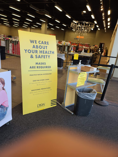 Shoe Store «DSW Designer Shoe Warehouse», reviews and photos, 95 NJ-23, Wayne, NJ 07470, USA