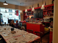 Atmosphère du Restaurant français Le 7 Bis Monceau à Paris - n°6