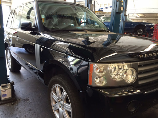 Auto Repair Shop «B&W Service Center», reviews and photos, 3260 26th St, San Francisco, CA 94110, USA