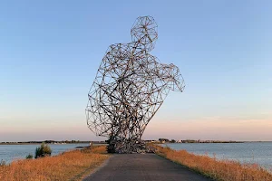 Antony Gormley Exposure Sculpture image