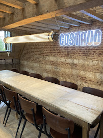 Atmosphère du Restaurant Costaud : Bar, Sandwichs & Take-Away à Lille - n°5