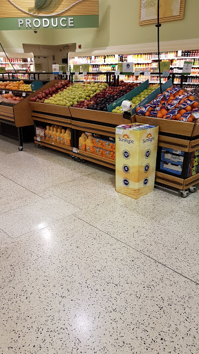 Supermarket «Publix Super Market at Winter Haven Square», reviews and photos, 6031 Cypress Gardens Blvd, Winter Haven, FL 33884, USA