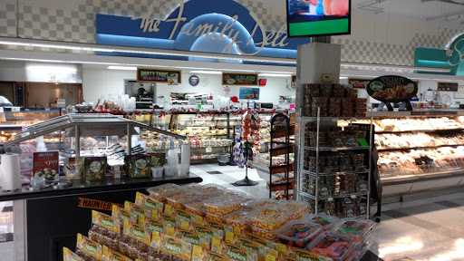 Supermarket «Hollywood Super Market», reviews and photos, 29200 N Campbell Rd, Madison Heights, MI 48071, USA