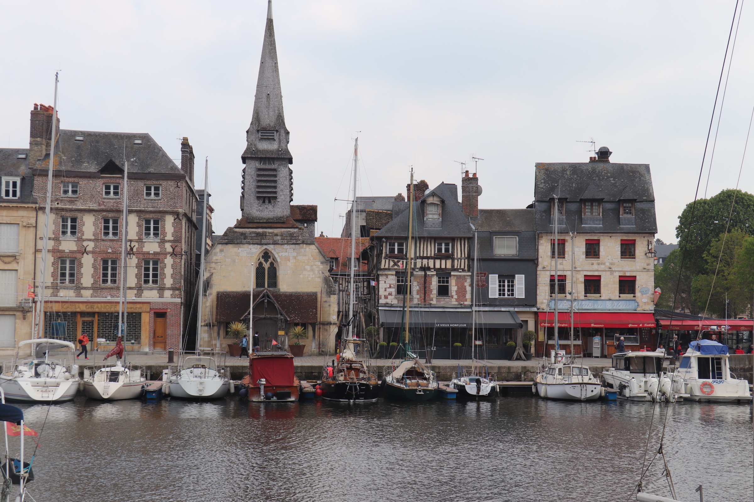 Photo n° 5 de l'avis de southroad. fait le 03/05/2023 à 21:44