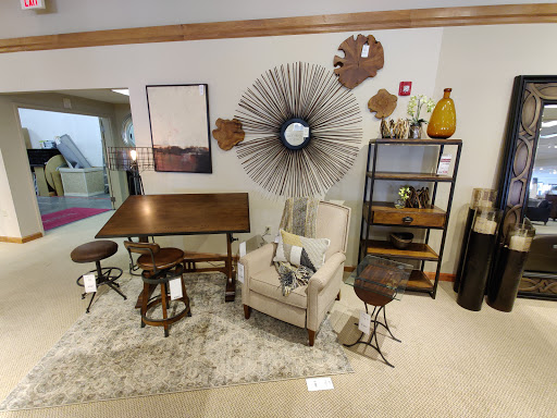 Furniture Store «La-Z-Boy Furniture Galleries», reviews and photos, 1436 Greenbrier Pkwy, Chesapeake, VA 23320, USA