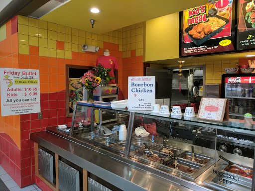 Shopping Mall «Merle Hay Mall», reviews and photos, 3800 Merle Hay Rd, Des Moines, IA 50310, USA