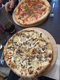 Pizza du Pizzeria Pizz&wine à Entrelacs - n°9