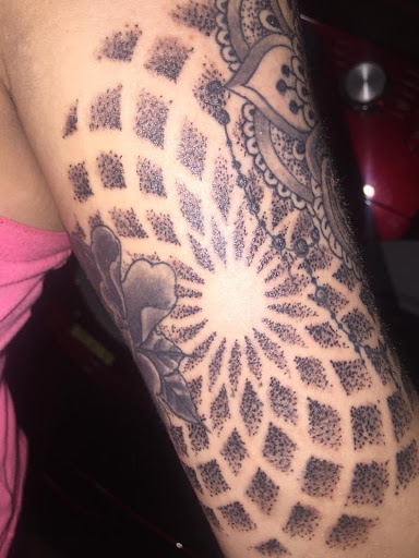 Tattoo Shop «Hall of Tattoos», reviews and photos, 328 E Main St, Norman, OK 73069, USA