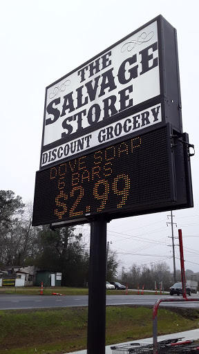 Grocery Store «The Salvage Store Discount Grocery», reviews and photos, 82540 LA-25, Folsom, LA 70437, USA