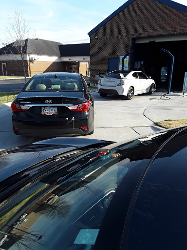 Car Wash «Rip Tide Car Wash», reviews and photos, 2214 E Little Creek Rd, Norfolk, VA 23518, USA