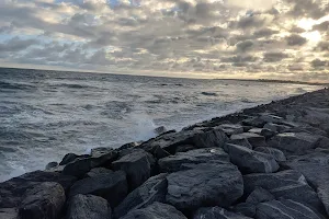 Nautilus Beach, Sakumono image