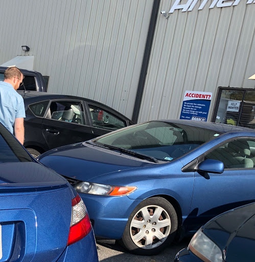 Auto Body Shop «Maaco Collision Repair & Auto Painting», reviews and photos, 21585 Cedar Ln b, Sterling, VA 20166, USA