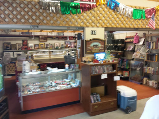 Flea Market «Dixie 400 Flea Market», reviews and photos, 4750 Settingdown Cir, Cumming, GA 30028, USA