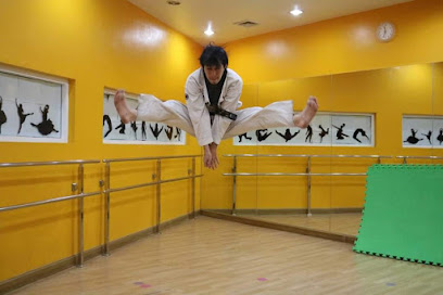 Hasu​ Yoga​ & Tae​kwon​do