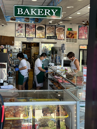 Donut Shop «Rose Donuts», reviews and photos, 5201 Linda Vista Rd, San Diego, CA 92110, USA