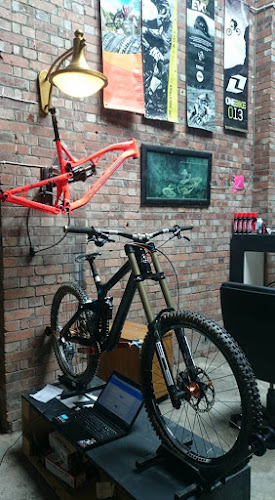 Red Brick Cycles - Plymouth