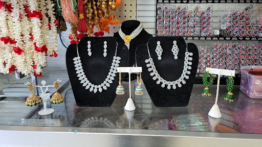 Indian Grocery Store «Nepali Store Cincinnatti Ohio», reviews and photos, 3091 W Galbraith Rd, Cincinnati, OH 45239, USA