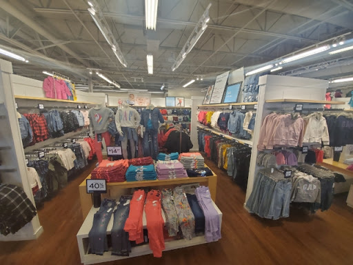 Clothing Store «Gap Factory Store», reviews and photos, 6699 N Landmark Dr, Park City, UT 84098, USA