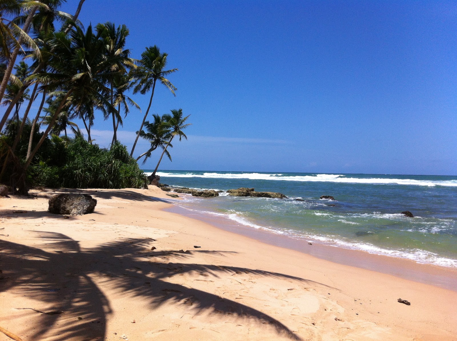 Photo of Akurala Beach - popular place among relax connoisseurs