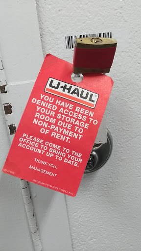 Truck Rental Agency «U-Haul Moving & Storage at Keystone Plaza», reviews and photos, 5251 N Keystone Ave, Indianapolis, IN 46220, USA