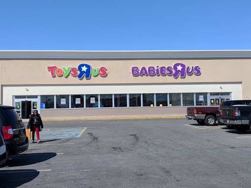 Shopping Mall «Valley Mall», reviews and photos, 17301 Valley Mall Rd, Hagerstown, MD 21740, USA