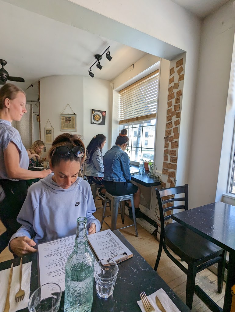 La Kitchenette 53703