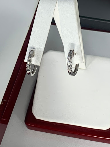 Jeweler «LD Jewelers», reviews and photos, 8073 95th St, Hickory Hills, IL 60457, USA