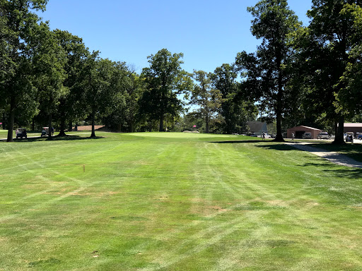 Golf Driving Range «Albany Golf Club», reviews and photos, 1100 Golf Course Dr, Albany, IN 47320, USA