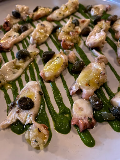 Wine Store «Dedalus Wine Shop, Market & Wine Bar», reviews and photos, 388 Pine St, Burlington, VT 05401, USA