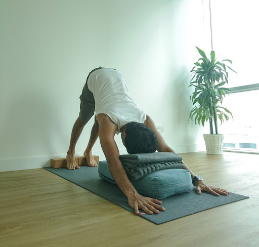 Yoga classes for pregnant women Dubai