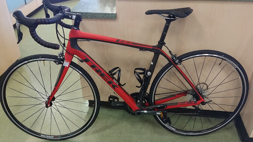 Bicycle Store «Jax Bicycle Center», reviews and photos, 2520 E Chapman Ave, Fullerton, CA 92831, USA