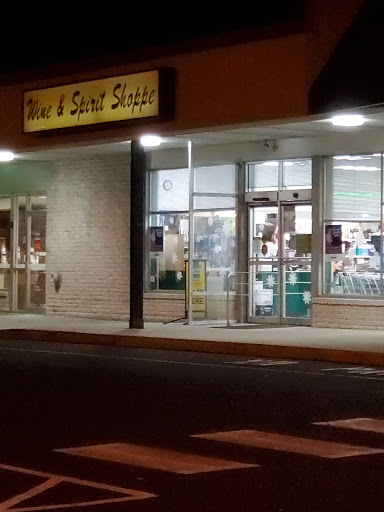 Liquor Store «Fine Wine and Good Spirits», reviews and photos, 1200 Bethlehem Pike #7, North Wales, PA 19454, USA