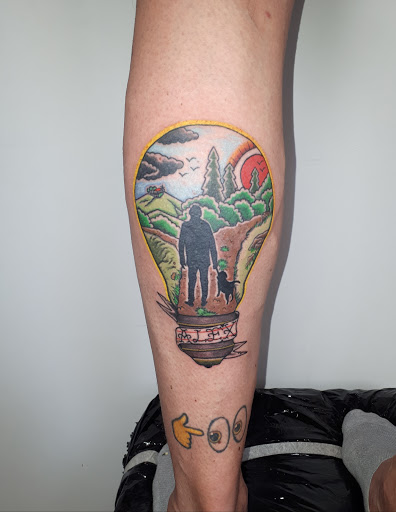 Klandestino's Tattoo piercing