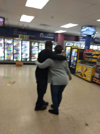 Liquor Store «Midway Liquors», reviews and photos, 5500 S State St, Chicago, IL 60621, USA