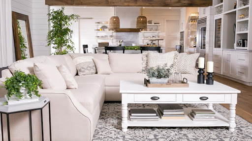 Furniture Store «Living Spaces - San Leandro», reviews and photos, 250 Floresta Blvd, San Leandro, CA 94578, USA