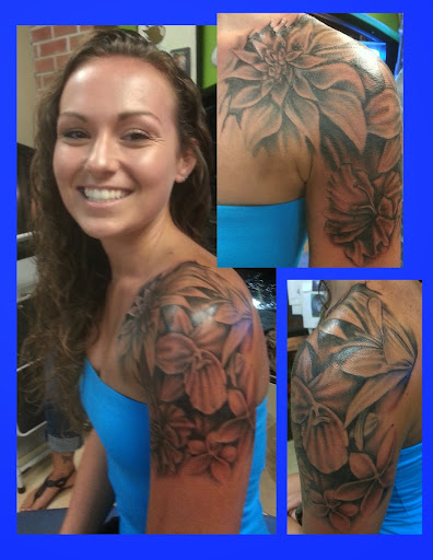 Tattoo Shop «BAY CITY TATTOO INC», reviews and photos, 1632 E 7th Ave, Tampa, FL 33605, USA